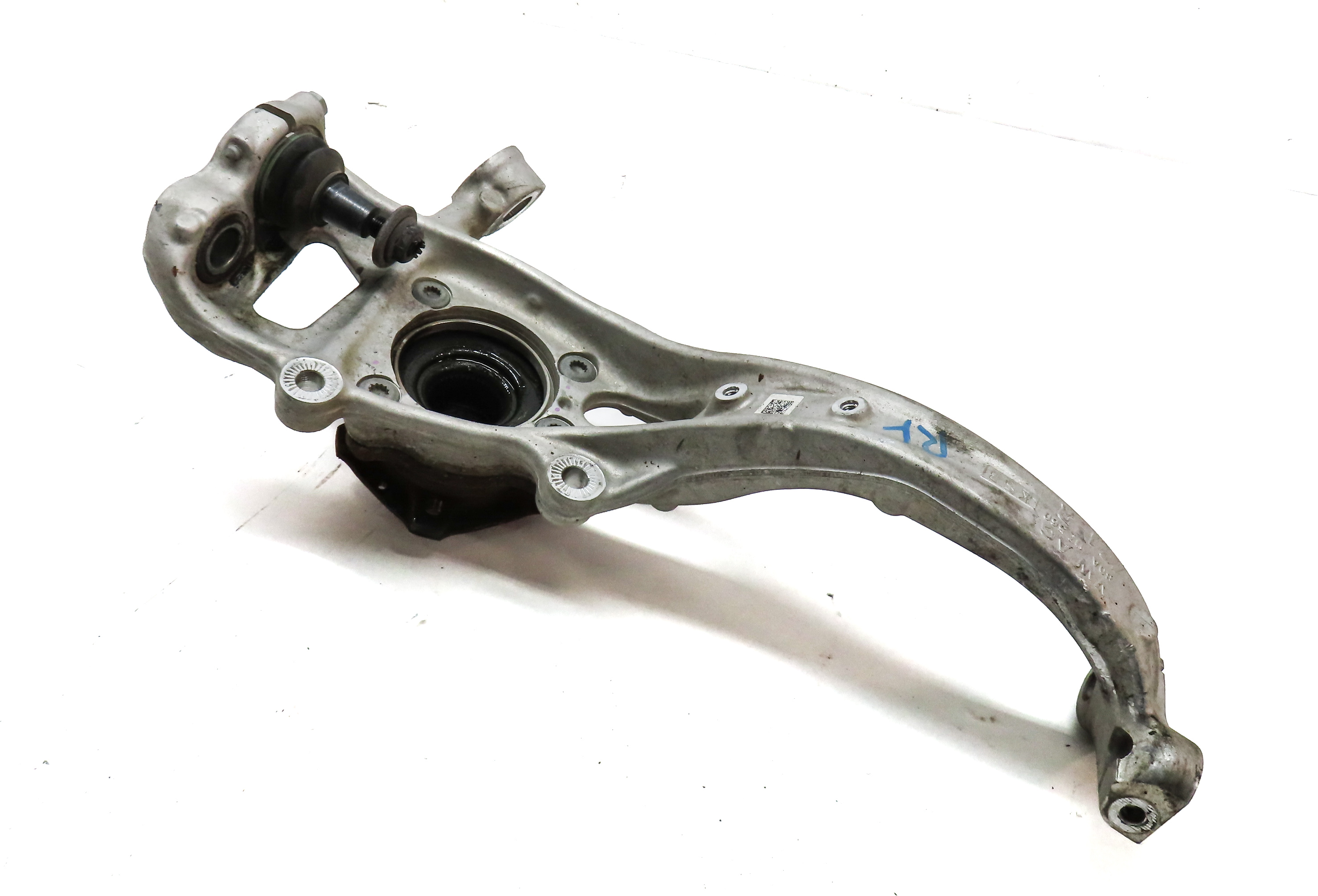 2018-2021 AUDI Q5 SQ5 (FY 80A) RIGHT FRONT PASSENGER SPINDLE KNUCKLE WHEEL HUB — exact item pictured
